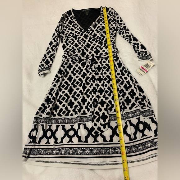 INC International Concepts Women's Long Sleeves V Neck Dress Casual Size P/P NWT - Picture 9 of 9